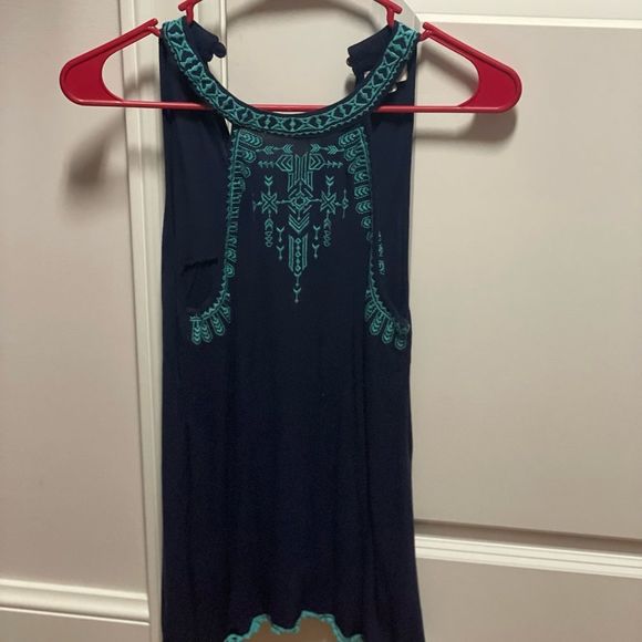 Taylor & Sage Tank - Picture 1 of 4